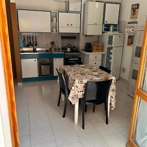 casa-la.hotelitalianriviera.com/